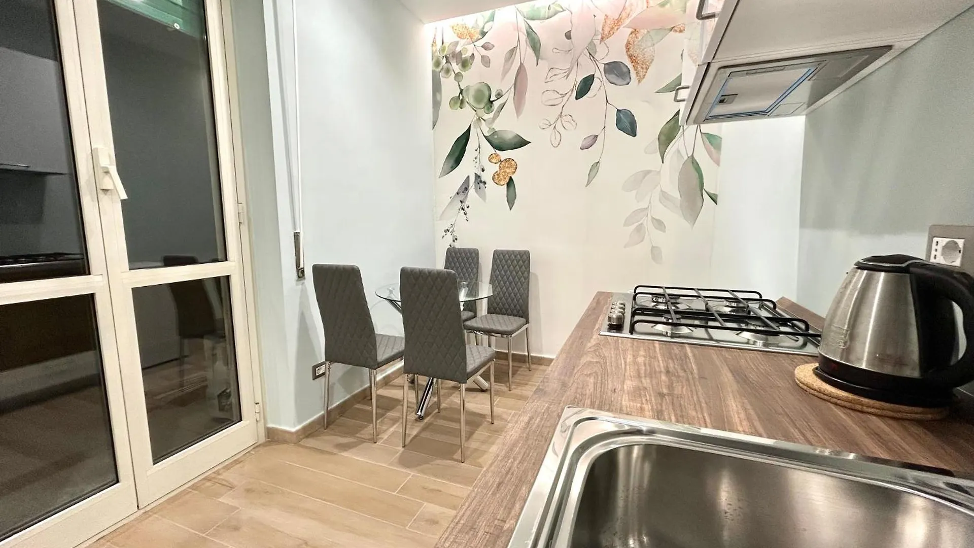 The Rooms Of Wonders Rome Guest house